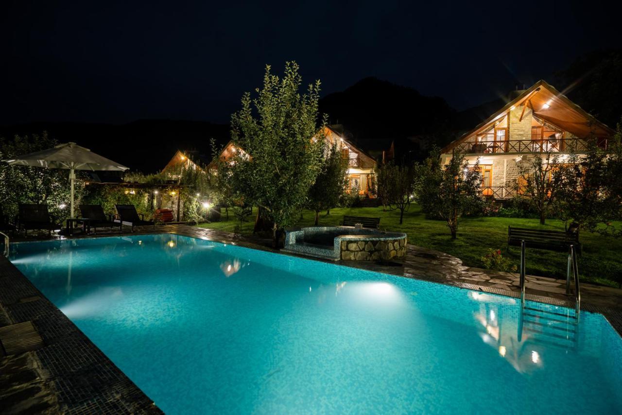 Larisa Resort Manali Exterior foto