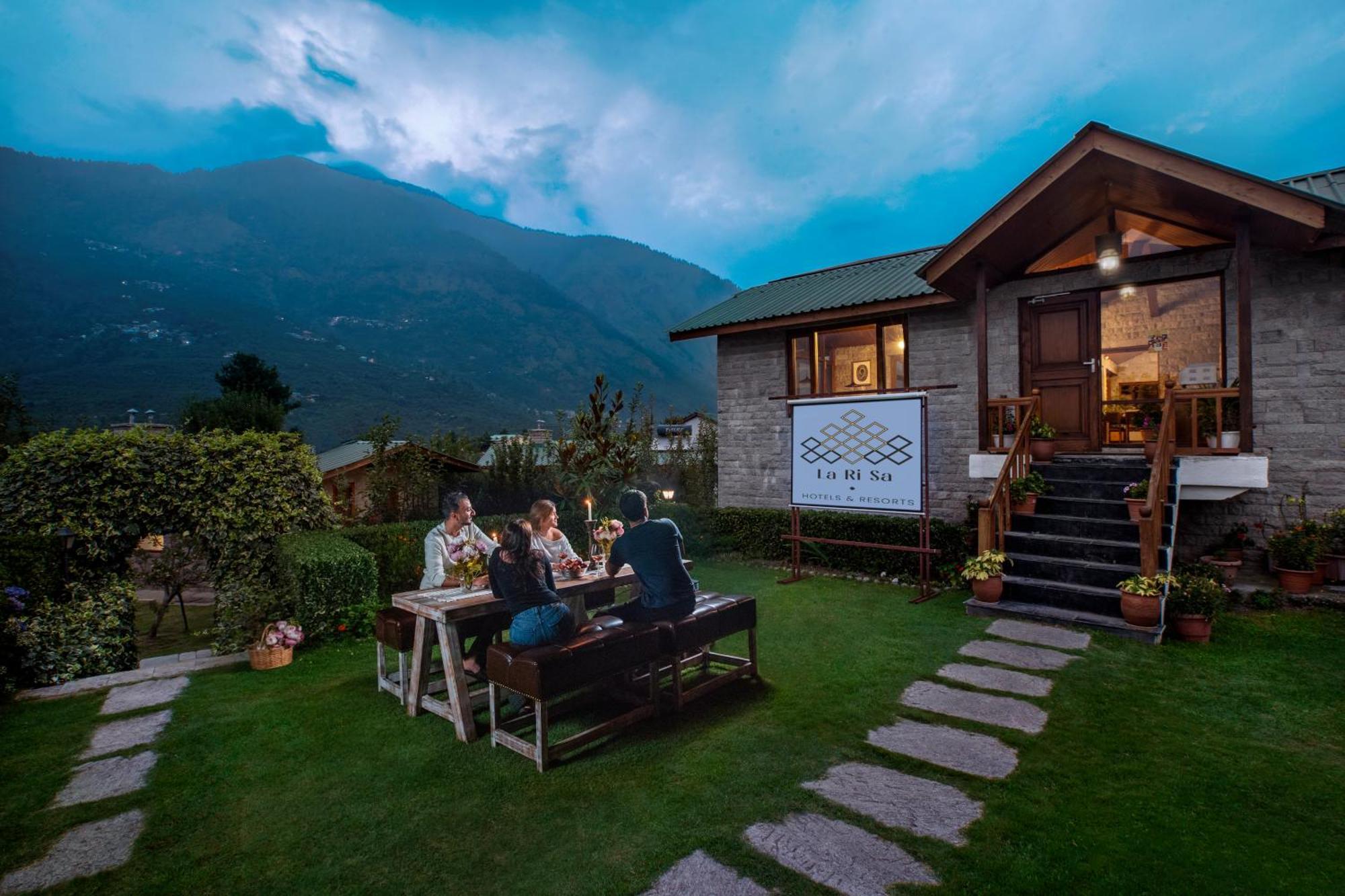 Larisa Resort Manali Exterior foto
