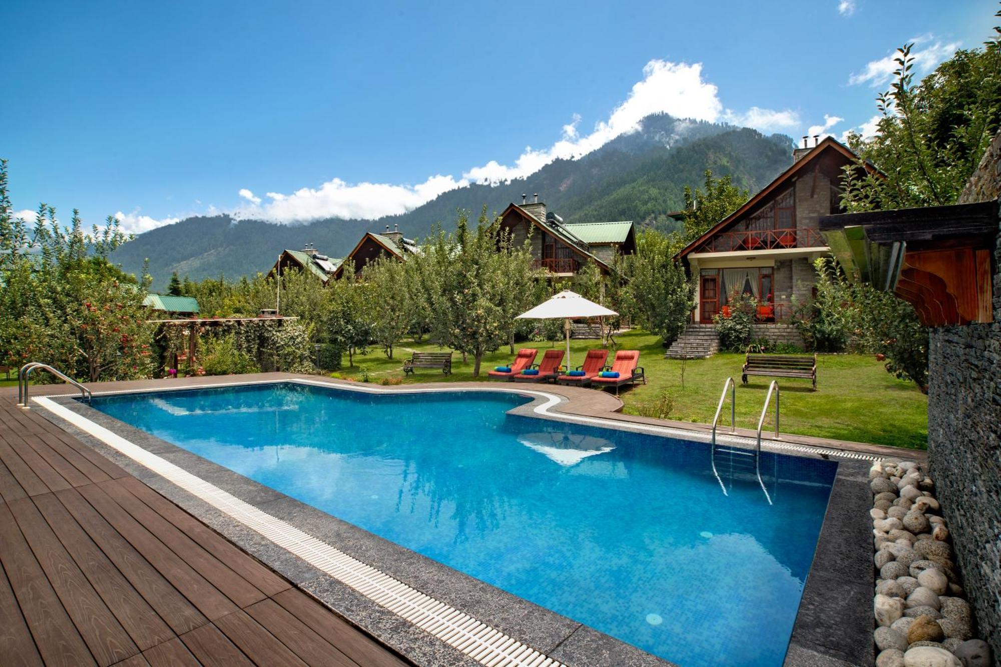 Larisa Resort Manali Exterior foto