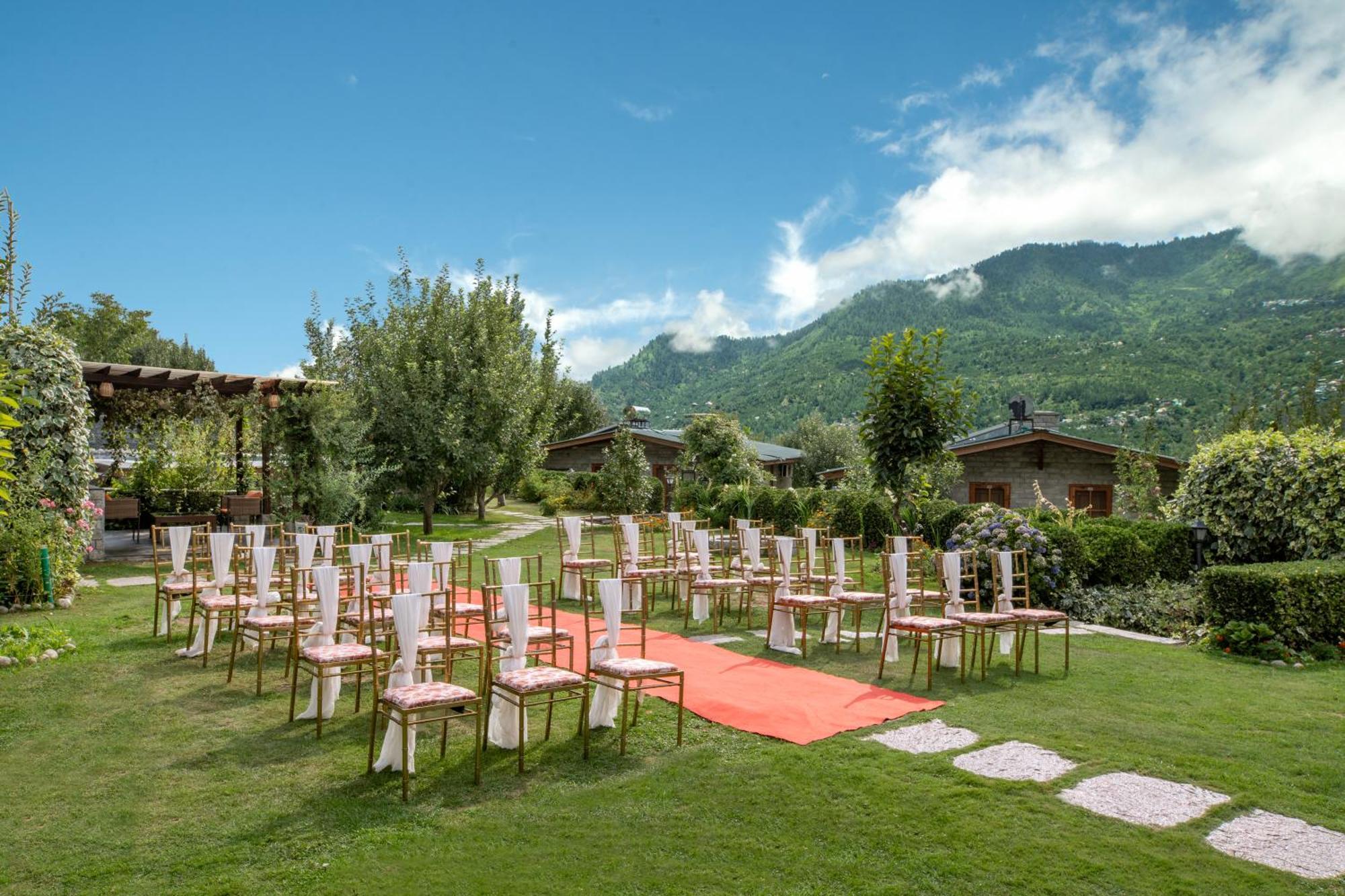 Larisa Resort Manali Exterior foto
