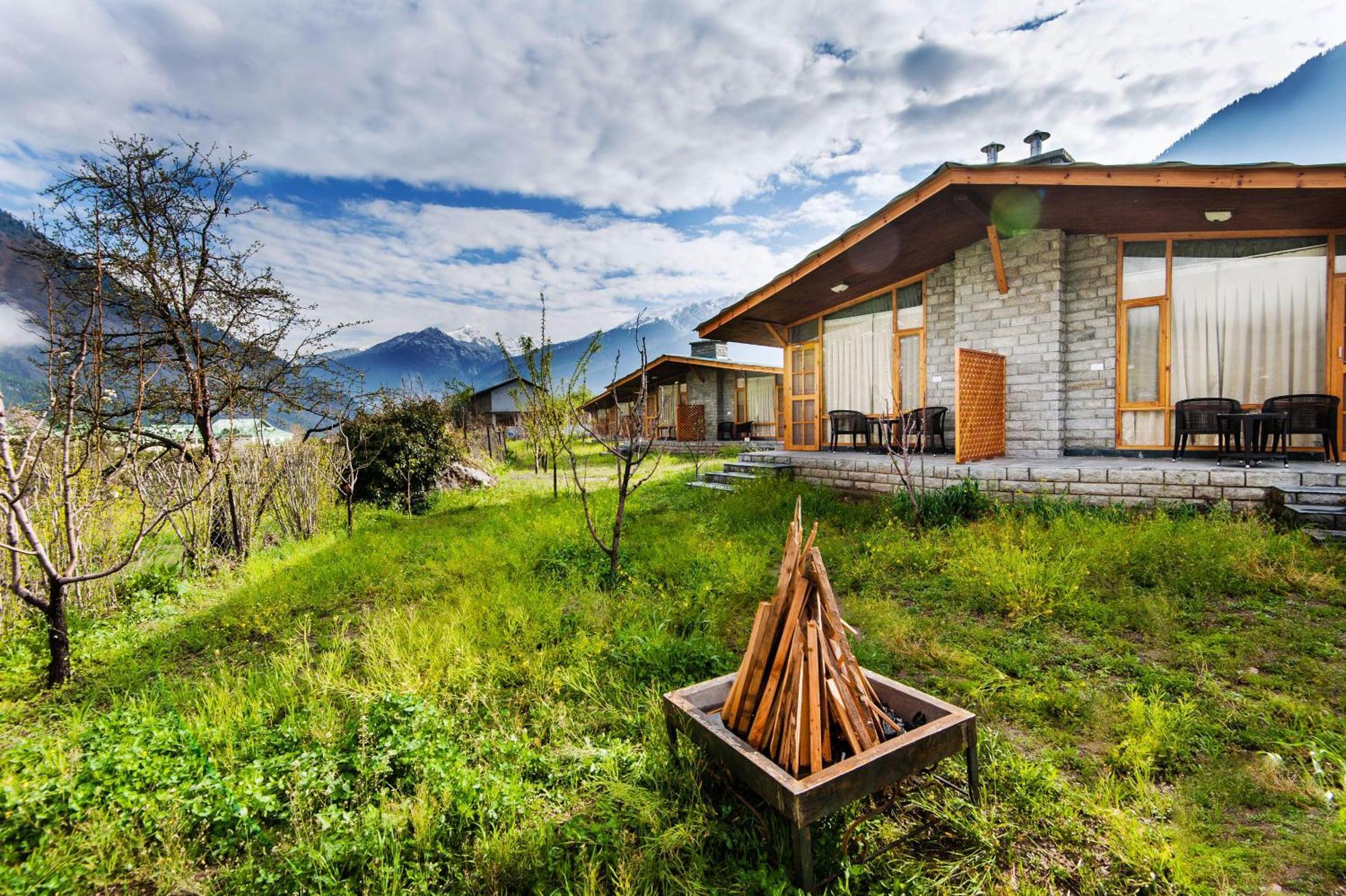 Larisa Resort Manali Exterior foto