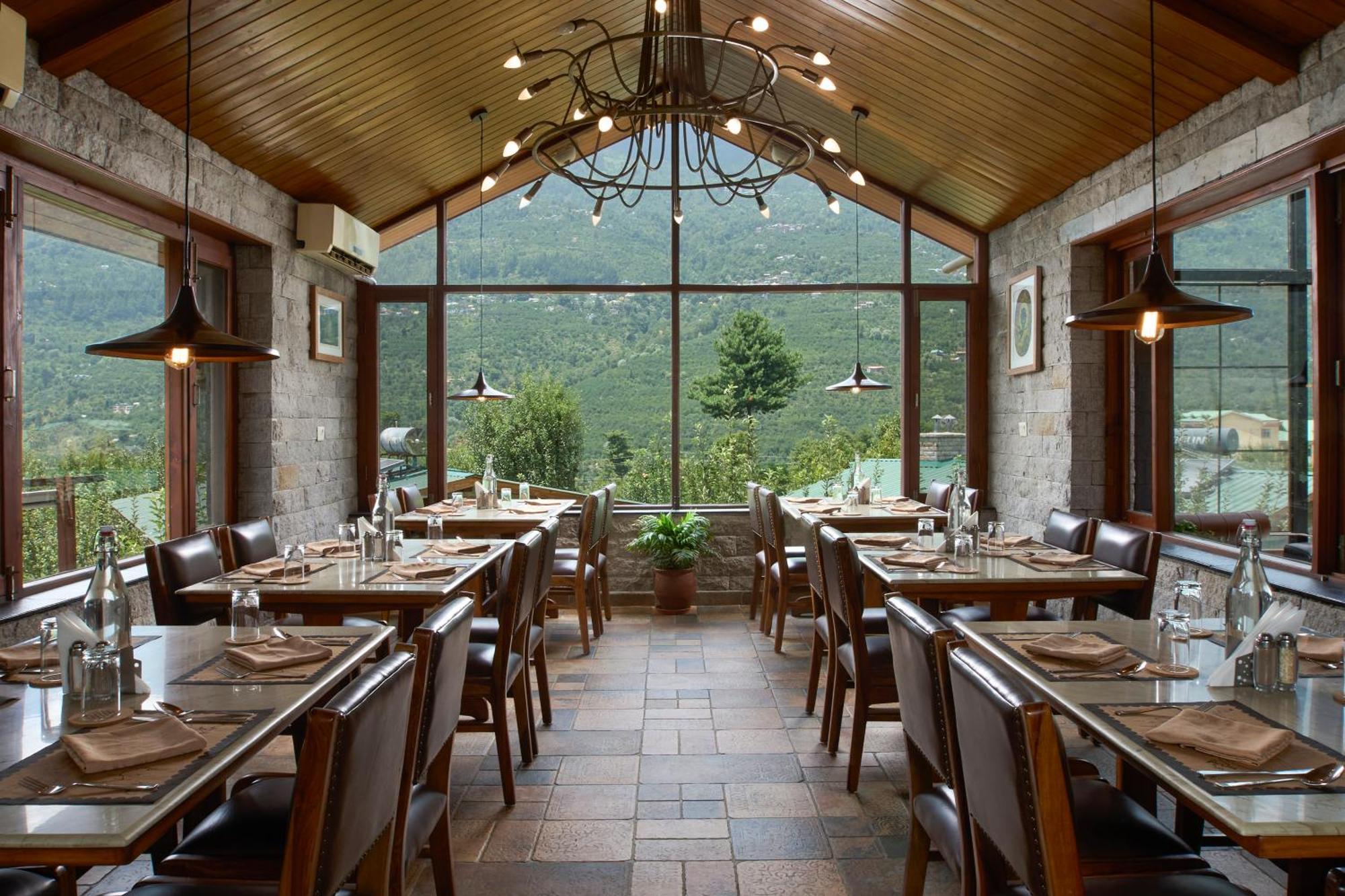 Larisa Resort Manali Exterior foto